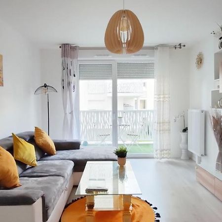 Chic Apart With Parking Near Paris Apartman Épinay-sur-Seine Kültér fotó